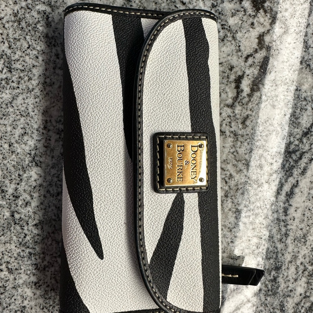 Dooney and Bourke zebra wallet